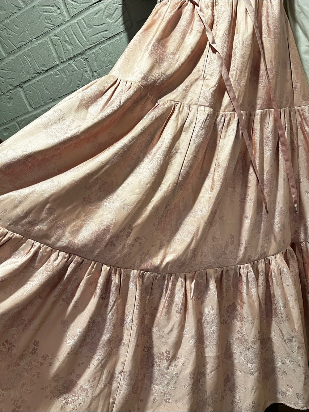 NWT V.Chapman The Emma Dress in Light Pink Windsor Brocade Size 4 - Picture 8 of 16
